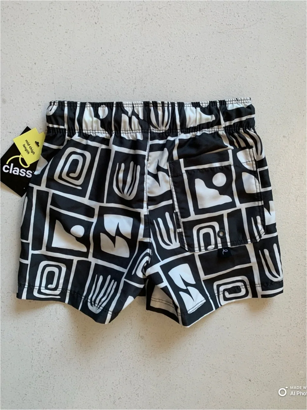 Art Class Boys Graphic Print Swim Trunks Swimsuit Size XS (4/5) NWT Beach